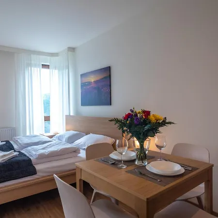 Aparts4u Apartment *